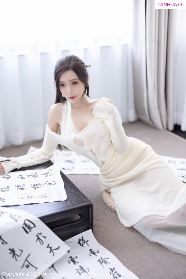 王馨瑶  [XiuRen]高清写真图 2022.11.11 No.5846 王馨瑶yanni 翘臀美腿第23张图片